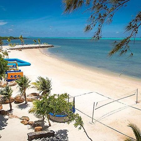 Azuri Resort -Sea View & Golf Luxury Apartment Roches Noires Exterior photo