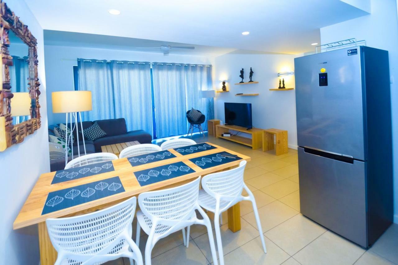 Azuri Resort -Sea View & Golf Luxury Apartment Roches Noires Exterior photo