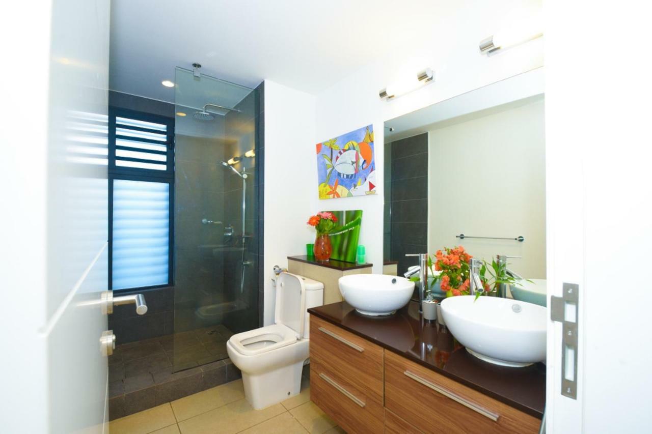Azuri Resort -Sea View & Golf Luxury Apartment Roches Noires Exterior photo